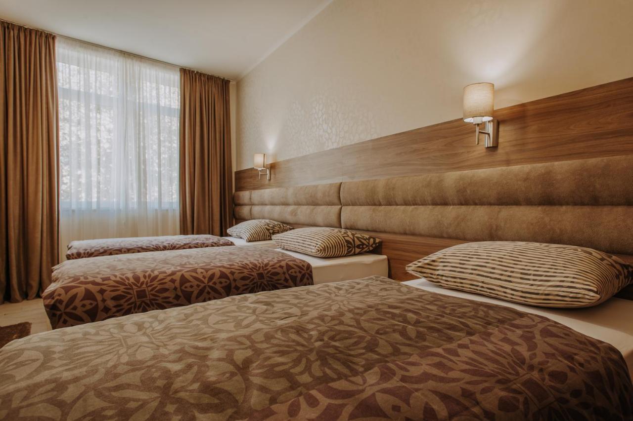 Villa Martini - Apartments & Rooms Vukovar Exterior photo